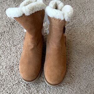 Skechers Brown Winter Boots with Cream Fur